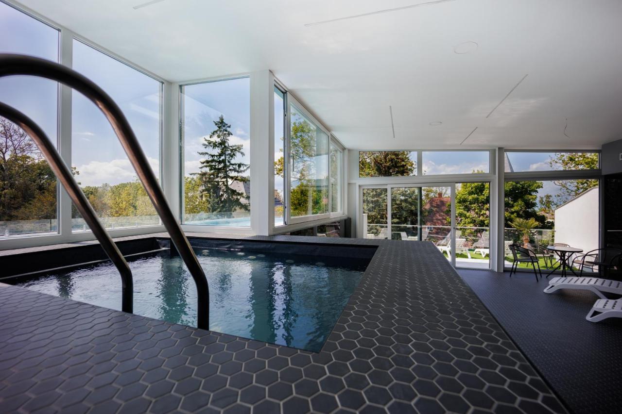Bauhaus Penthouse Wellness Apartament Siófok